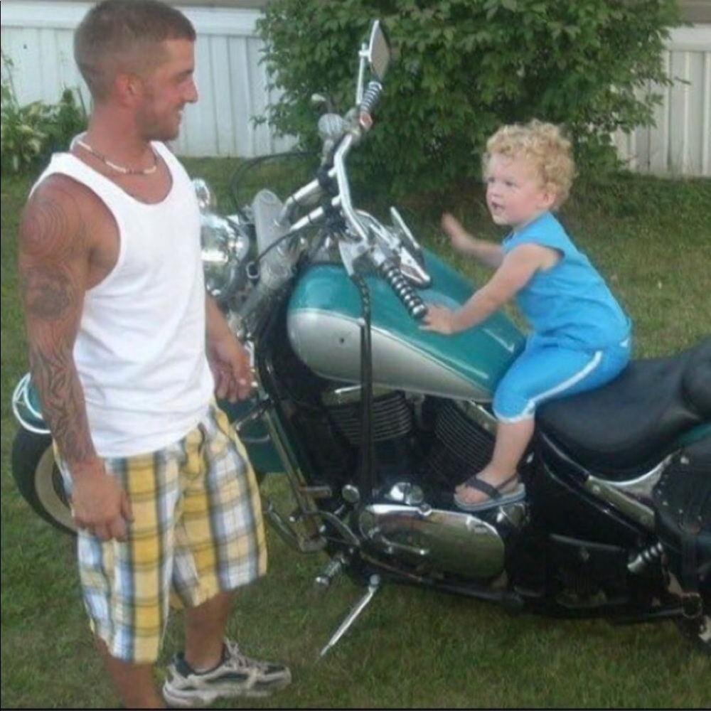 🙏🏼EVERYDAY BE GRATEFUL FOR WHAT YOU ALREADY HAVE - Picture 9 of 16